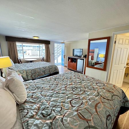 Days Inn By Wyndham - Cape Cod West Yarmouth Dış mekan fotoğraf