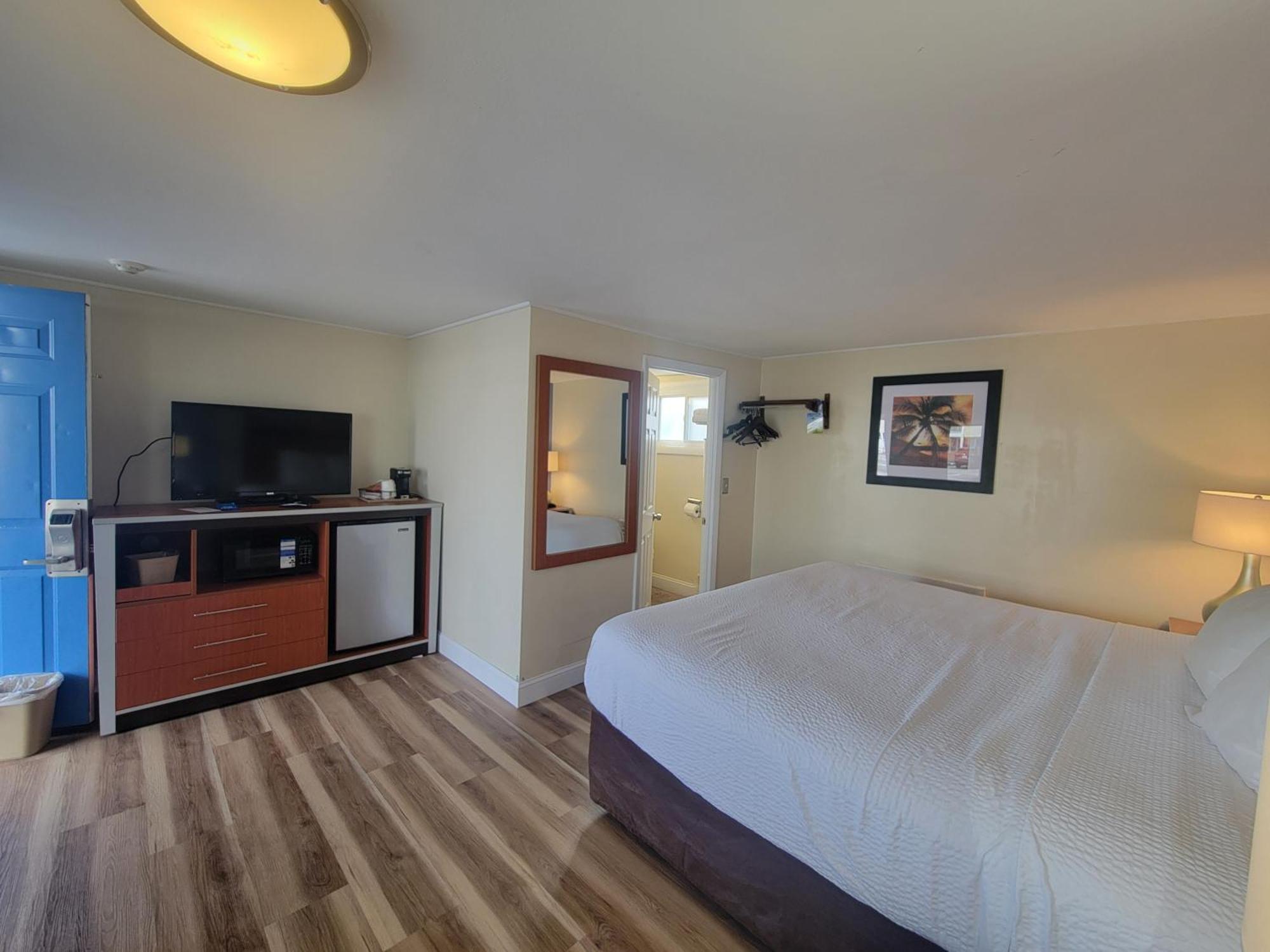 Days Inn By Wyndham - Cape Cod West Yarmouth Dış mekan fotoğraf
