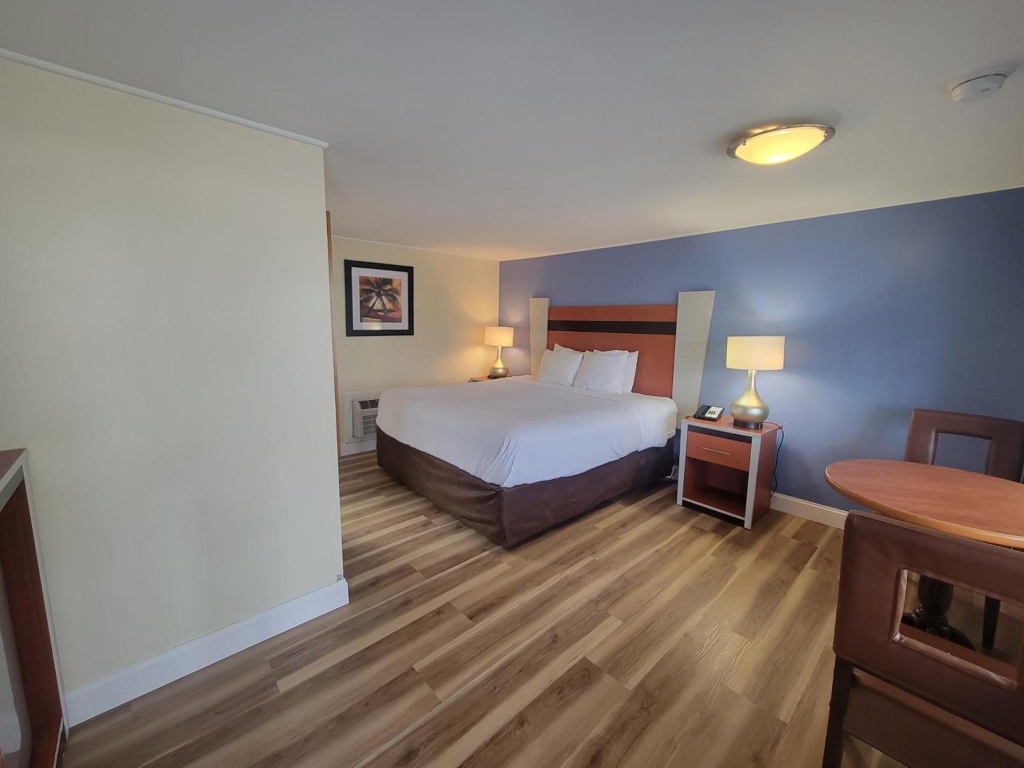 Days Inn By Wyndham - Cape Cod West Yarmouth Dış mekan fotoğraf